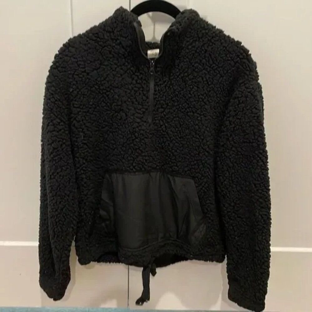 Black Sherpa Half-Zip Pullover XS